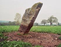Llangoed Castle standing stone, Brecknockshire (Photo: May 2004)